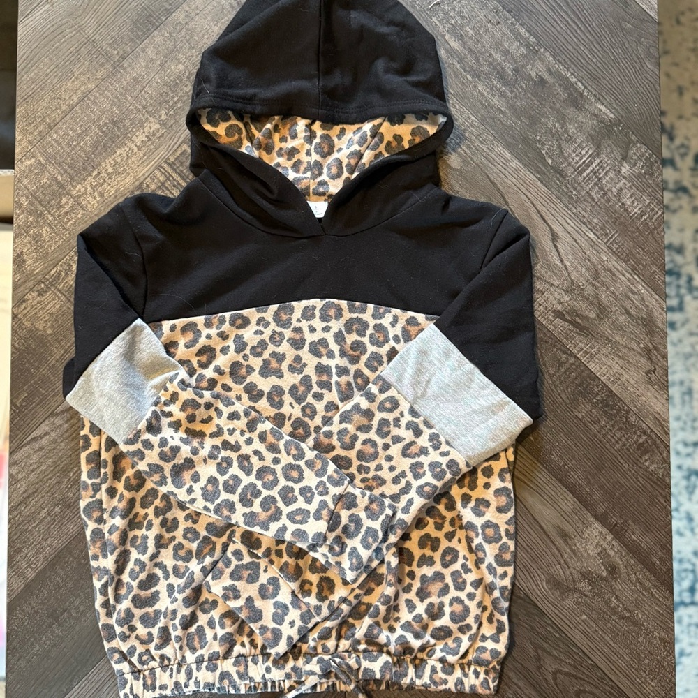 BKE Black and Gray Color-Block Hoodie